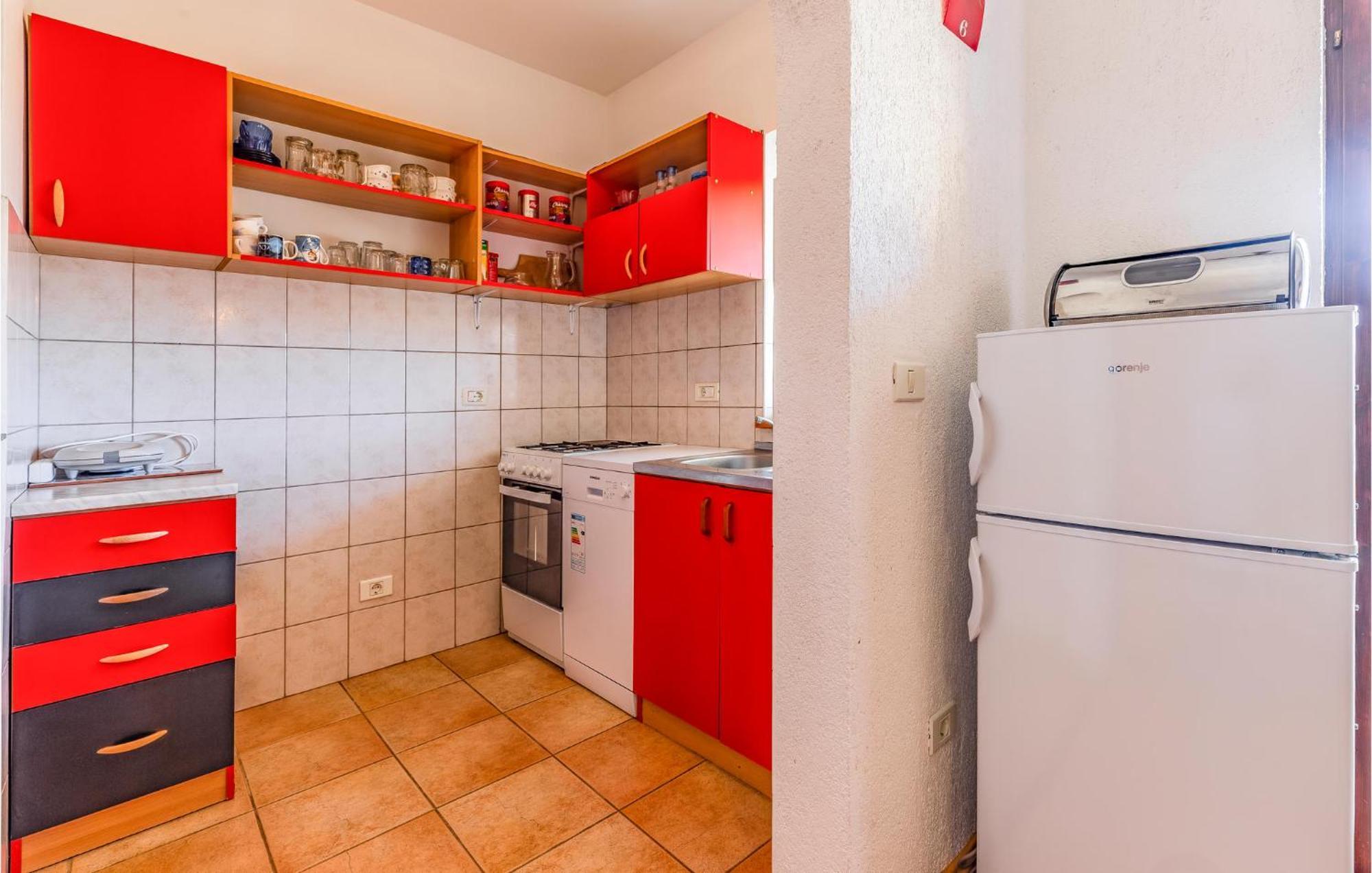 Gorgeous Apartment In Pula With Kitchen Exterior foto