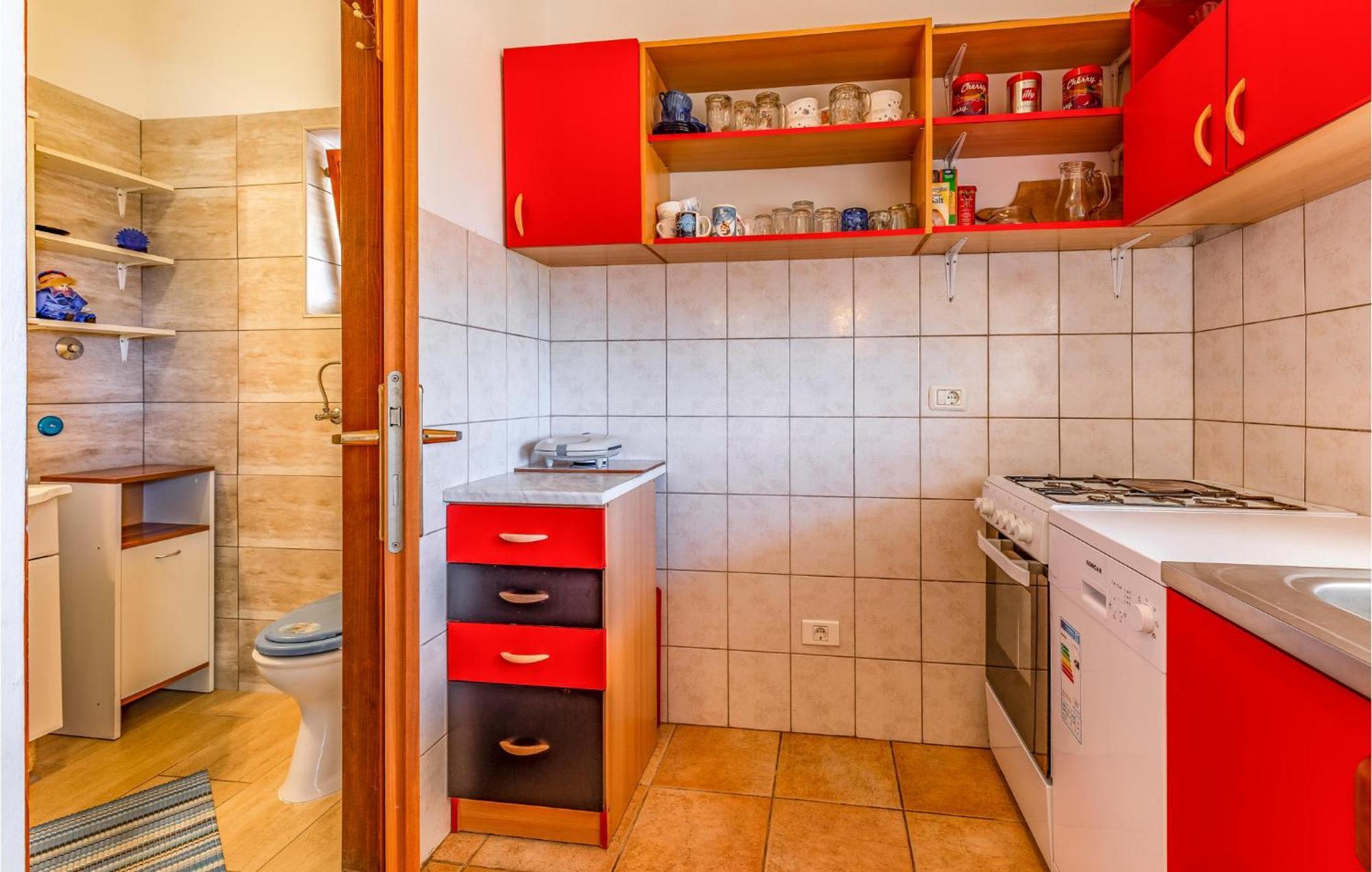 Gorgeous Apartment In Pula With Kitchen Exterior foto